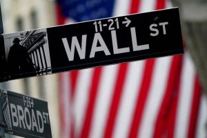 Wall Street clôture de nouveau en baisse après la Fed