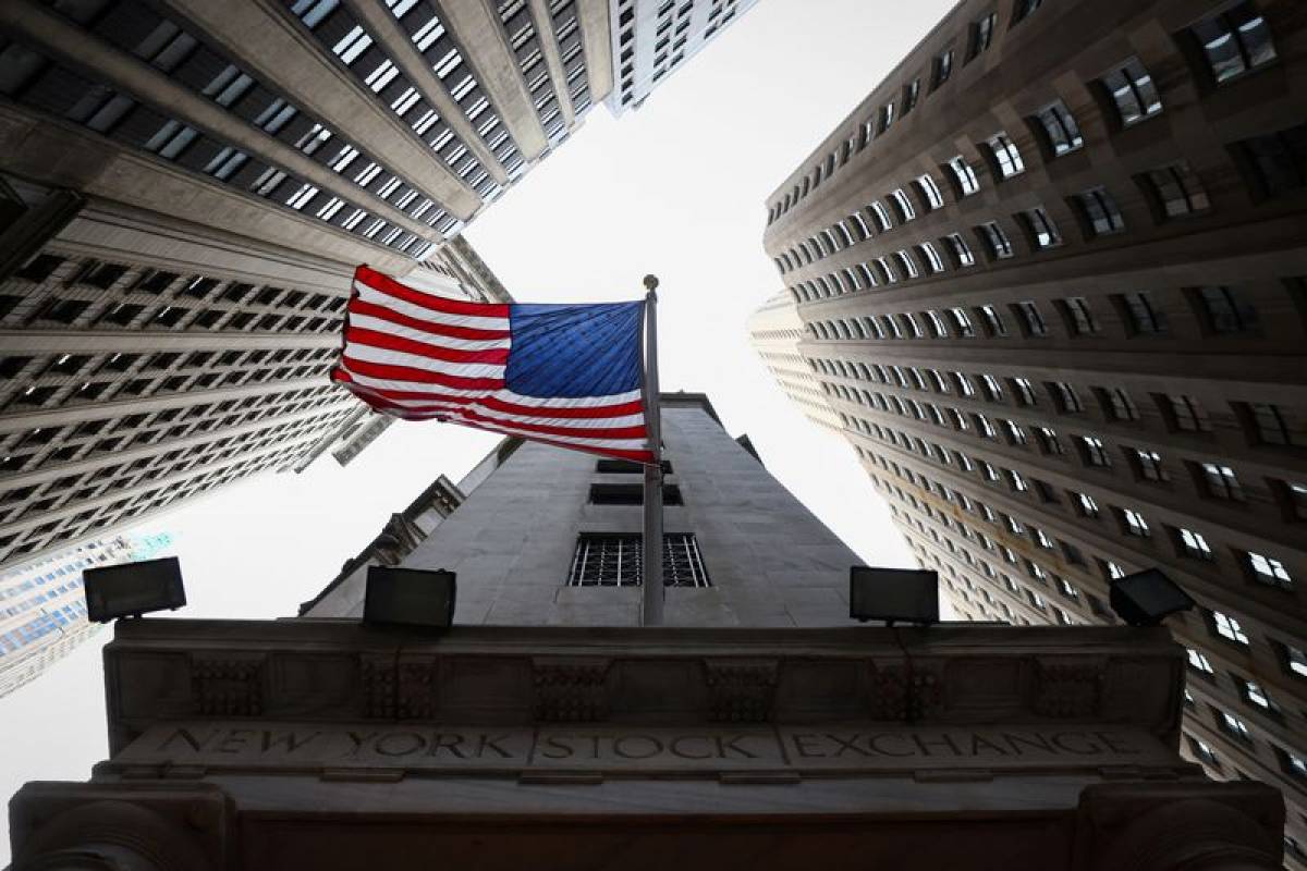 Wall Street en baisse dans l'attente des prochaines décisions de la Fed