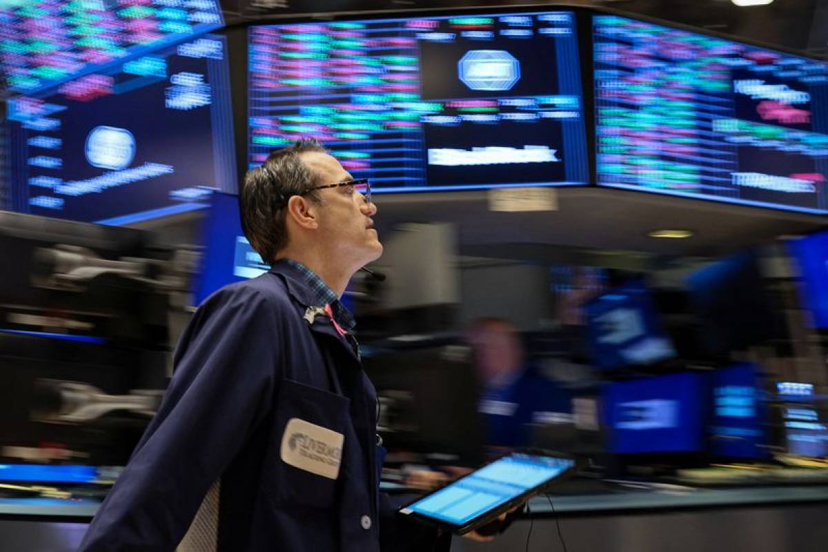 Wall Street termine en ordre dispersé, les craintes sur les taux d'intérêt persistent